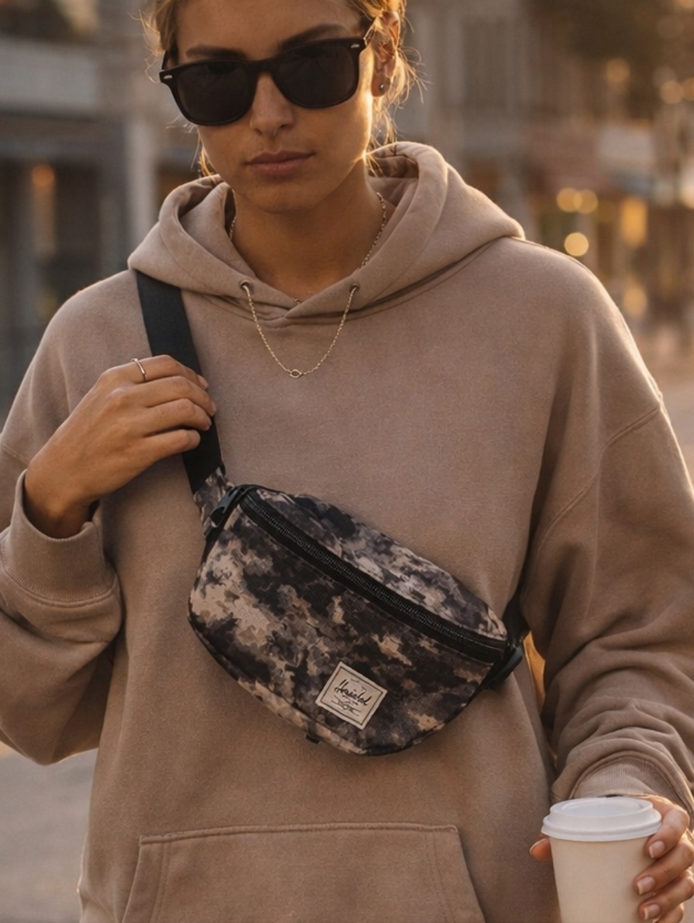 👉 Herschel Supply Co Camo Belt Bag Fanny Pack Adjustable Waist Crossbody Unisex
